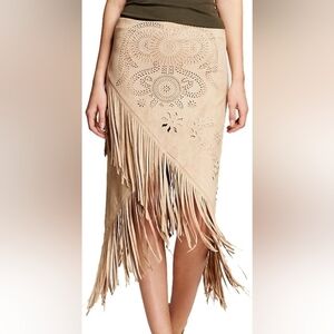 Bagatelle City Skirt Size SM Pink Faux Suede Fringe Cut Out V Hem Festival. Fl